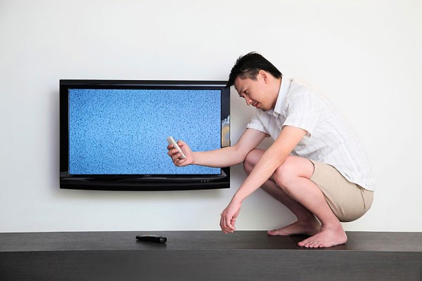 Hiện tượng tivi có tiếng không hình là một trong các bệnh thường gặp ở tivi