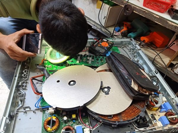 Khắc Phục Ngay Kính Bếp Điện Từ Nứt Vỡ Tại Bắc Từ Liêm